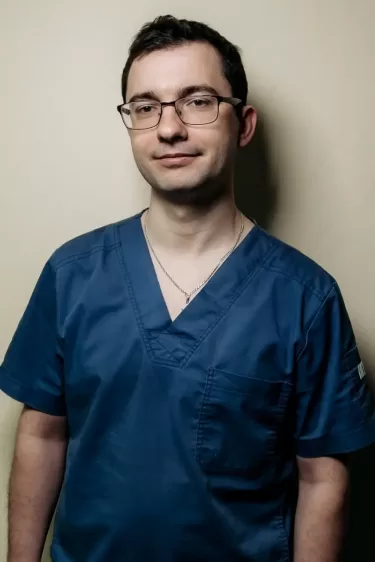 Иванов Ярослав Вячеславович - доктор ортопед.